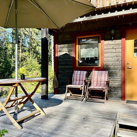 Veela Metsamaja Villa Noarootsi Exteriör bild
