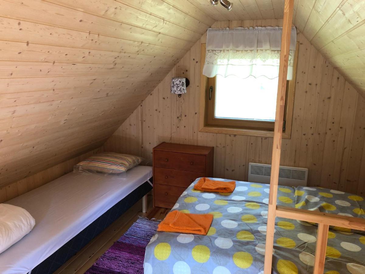 Veela Metsamaja Villa Noarootsi Exteriör bild